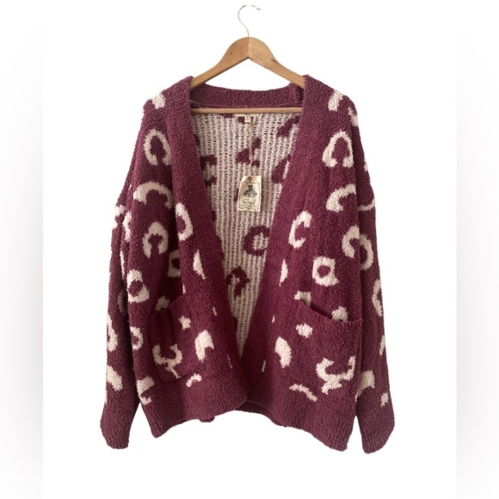 NWT Easel Los Angeles Cardigan size M